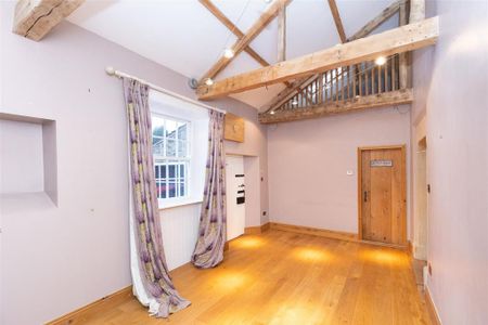 5 bedroom detached house to rent - Photo 3