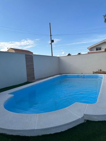 Alquiler de casa o chalet independiente en Calle Mar de Marmara - Foto 3