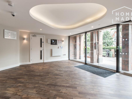 Gerard Court, Willesden Green, NW2 - Photo 2