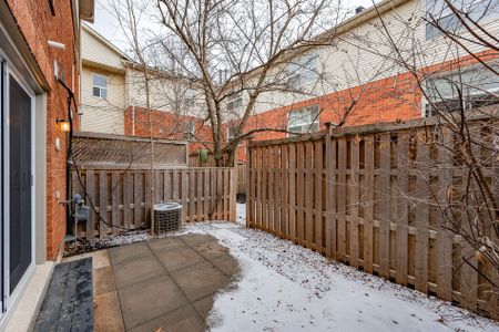 For Lease - 1570 Reeves Gate Unit# 2, Oakville, Ontario - Photo 3