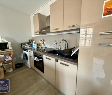 Location Appartement 4 pièces 85m² ALENCON 61000 - Photo 3