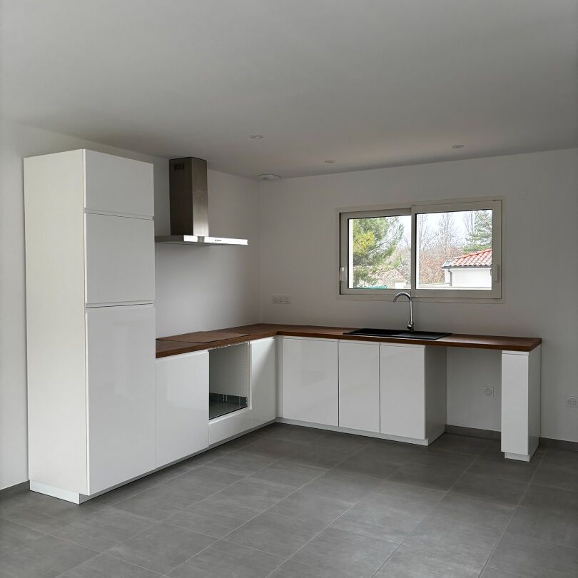 Location Maison 4 pièces 110m² - Photo 1
