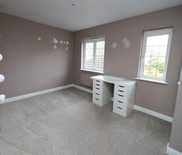 4 bedroom house to rent - Photo 3