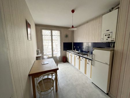 Location Appartement 2 pièces 43m² RODEZ 12000 - Photo 3