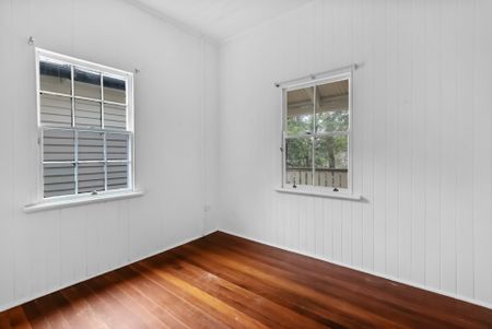 Spacious Family Home in Morningside - Photo 3