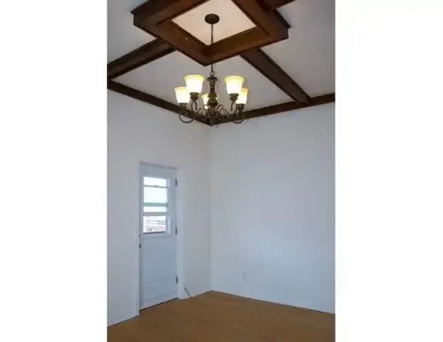 ALL UTILITIES INCLUDED -- 1 Bed in Historical Downtown Preston | 706 King Street East, Cambridge - Photo 1