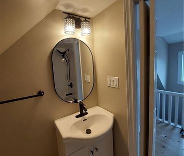 For Lease - 148 Gibson Avenue Unit# LOFT, Hamilton, Ontario - Photo 3