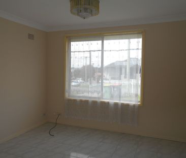 Close to Local Shops - Photo 4