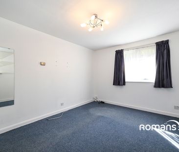 2 bedroom maisonette to rent - Photo 3