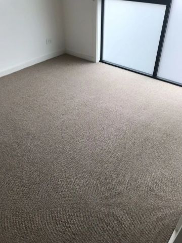 “Contemporary Luxury Townhouse with city views at Port Melbourne” - Photo 2