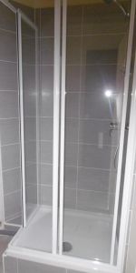 Location Appartement 1 pièce 22m² ST ETIENNE 42000 - Photo 4