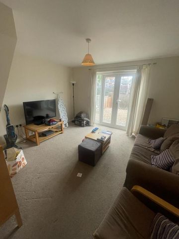 17 Goods Yard Close - Great Location & Off Street Parking Loughborough - Photo 4