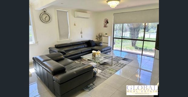 GREAT FAMILY HOME!! - Photo 1