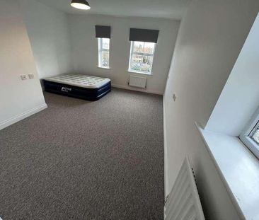 Henley Way, Frome, Somerset, BA11 - Photo 4