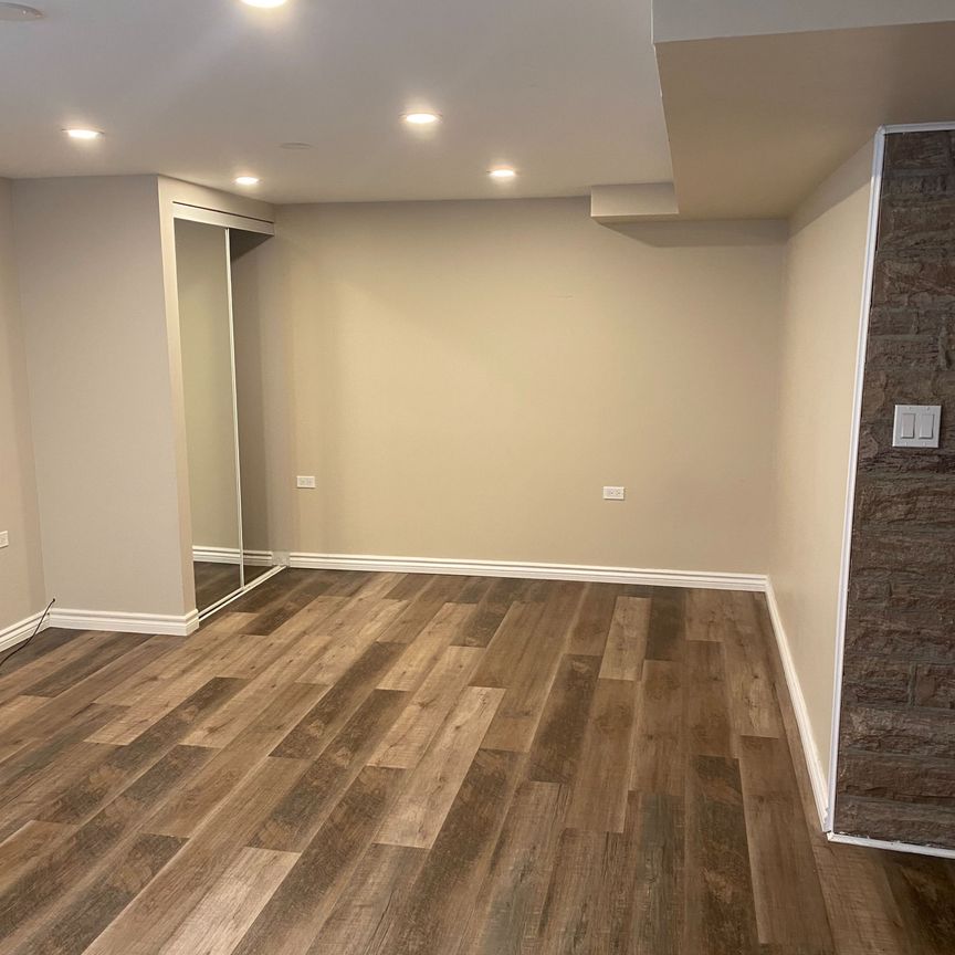 For Lease - 223 Erindale Avenue Unit# Bsmt, Hamilton, Ontario - Photo 1