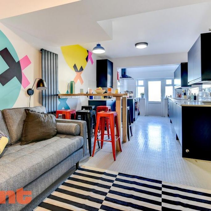 1 bedroom in a house share to rent - Photo 1