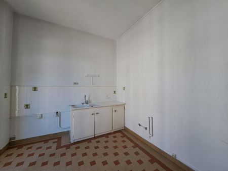 Location Appartement 2 pièces 77m² TOURS 37000 - Photo 3