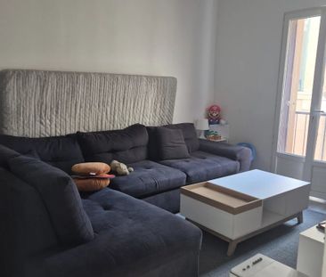 Location Appartement 3 pièces 76 m2 à Salon-de-Provence - Photo 1