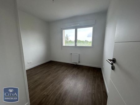 Location Appartement 4 pièces 83m² QUETIGNY 21800 - Photo 4
