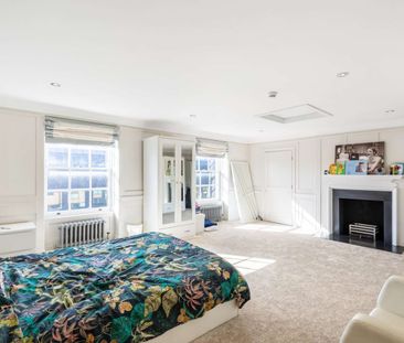 An elegant Grade II listed Georgian townhouse in the heart of Richmond - Photo 3