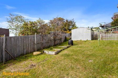 1/14 Carinya Street, Blackmans Bay, TAS 7052 - Photo 4