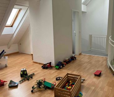 5.5 Zimmer, 145 m², 1. Stock - Photo 2
