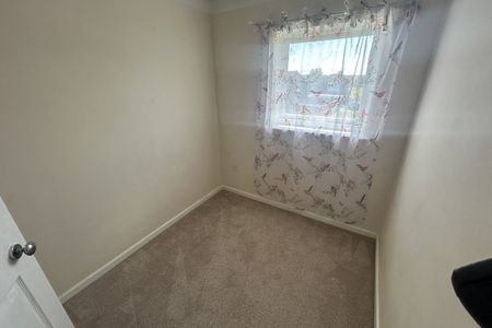 Tulip Tree Close - Photo 3