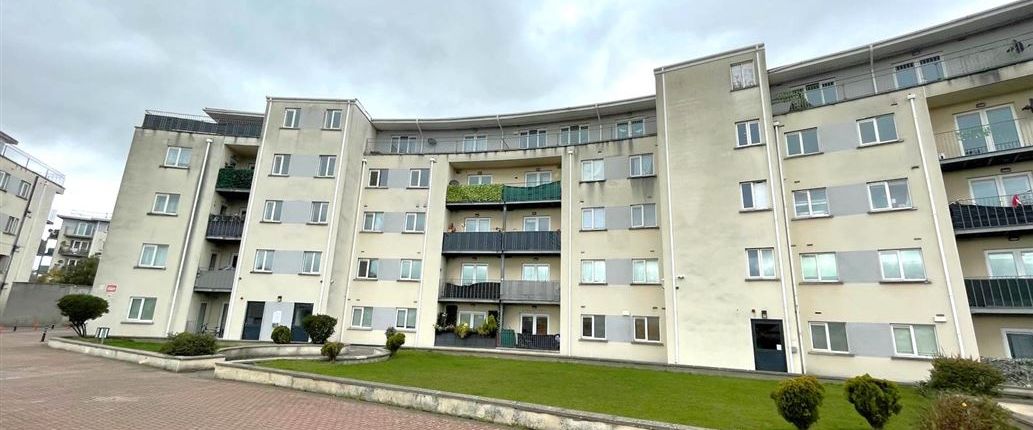 Aras Na Cluaine, Clondalkin, Dublin 22 - Photo 1