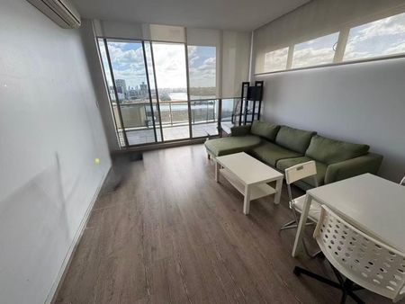 Top level apartment - Photo 2