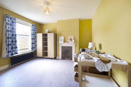 5 bedroom terraced house to rent - Photo 5