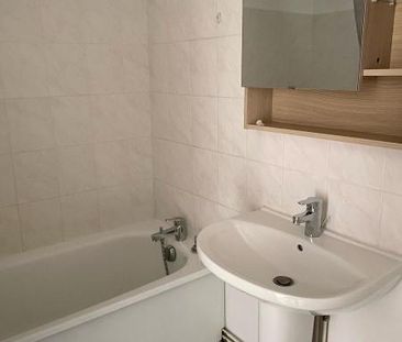 Location Appartement 3 pièces 47m² BEAUVAIS 60000 - Photo 5