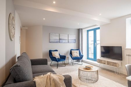 2 bedroom flat to rent - Photo 4