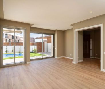 4 room luxury House for rent in Sabadell, Spain - Photo 6