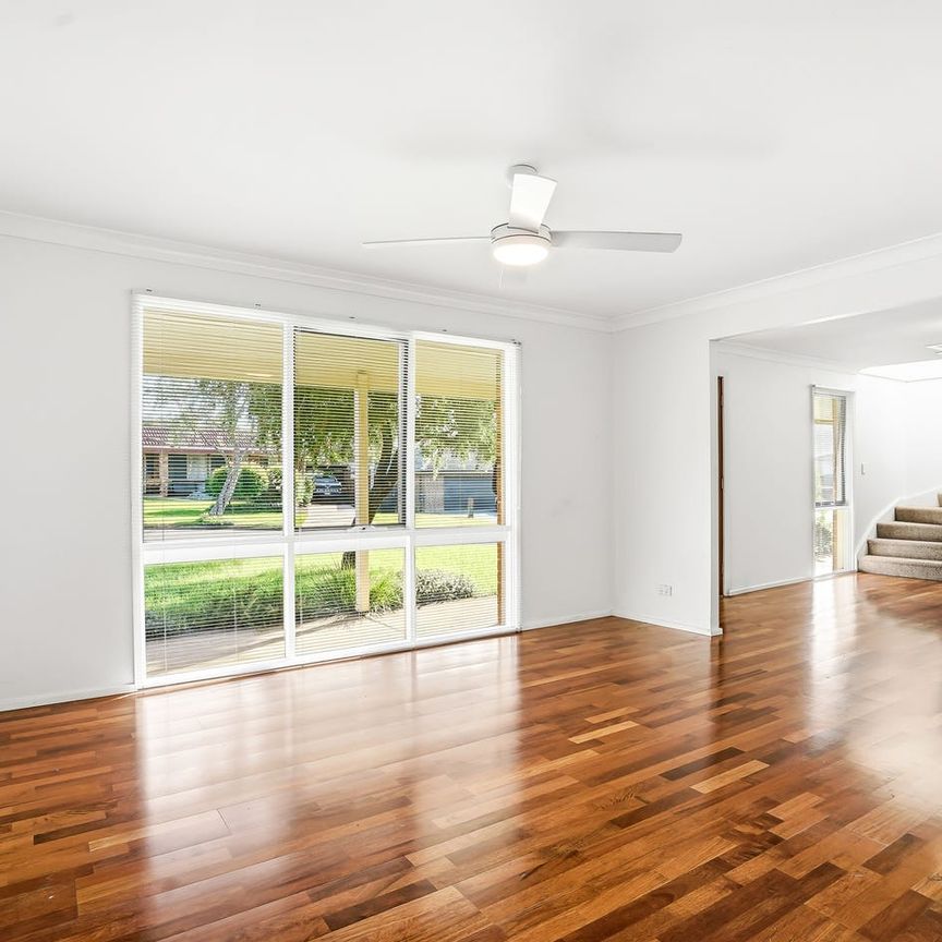 Spacious Family Living in Quiet Location! - Photo 1