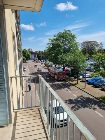 Location Appartement 3 pièces 63m² CHALON SUR SAONE 71100 - Photo 5