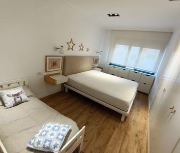 3 room luxury Flat for rent in Valencia - Photo 2