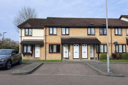 Ullswater Court, Oakington Avenue, Harrow, HA2 - Photo 3