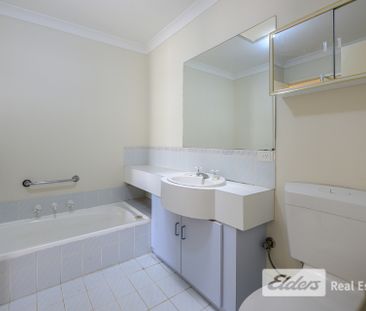 4/8 Ashford Avenue - Photo 2