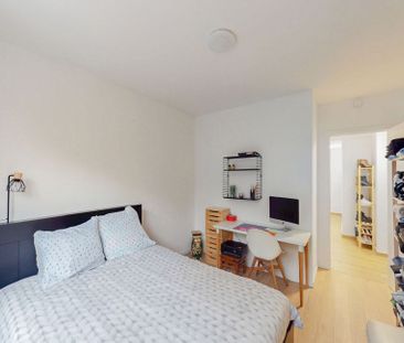 Appartement te huur in Seneffe voor € 960 met 2 slaapkamers - Photo 2