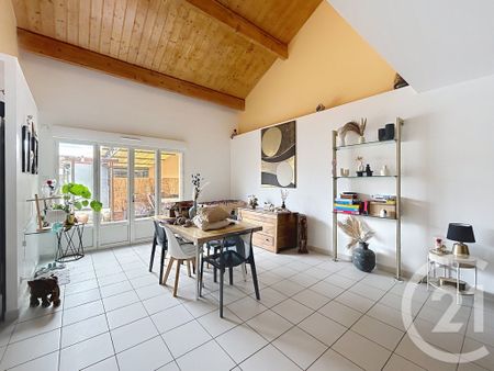Location Appartement 5 pièces 138m² STE SAVINE 10300 - Photo 4