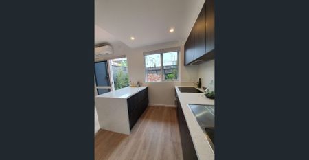 PERFECTLY POSITIONED IN THE SOUGHT AFTER DOMAIN PRECINCT - Photo 5