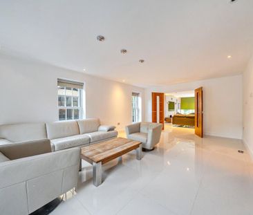 5 bedroom detached house to rent - Photo 1