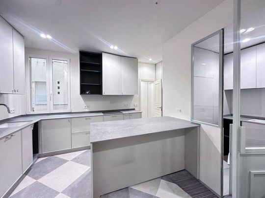 Luxury Apartment for rent in Madrid, Spain - Photo 1