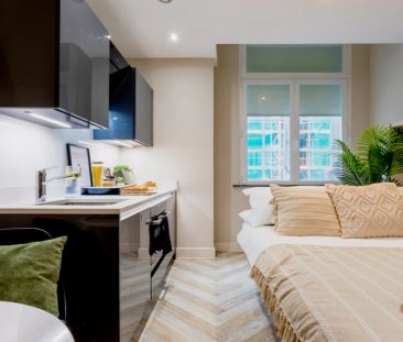 Silver Studio - Photo 1