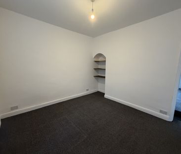 2 Bed Terraced House, Cobden St, M9 - Photo 3