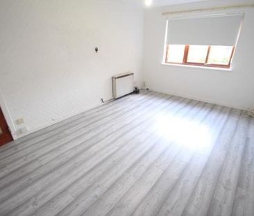 Stock Avenue, Paisley - Photo 5