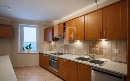 Oddzielna kuchnia | Balkon | Garaż podziemny - Zdjęcie 3