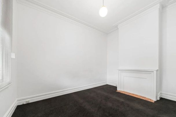 Fabulous two bedroom Victorian home - Photo 1