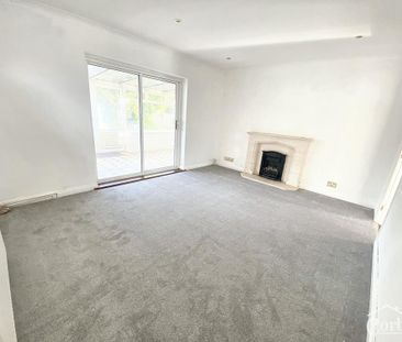 3 bedroom detached bungalow to rent - Photo 2