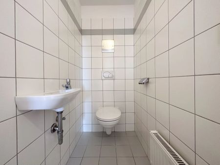 Sonnendurchflutete DACHGESCHOSS-Wohnung nahe KUTSCHKERMARKT | 5 min Fußweg zur U6 Station Michelbeuern AKH - Photo 4